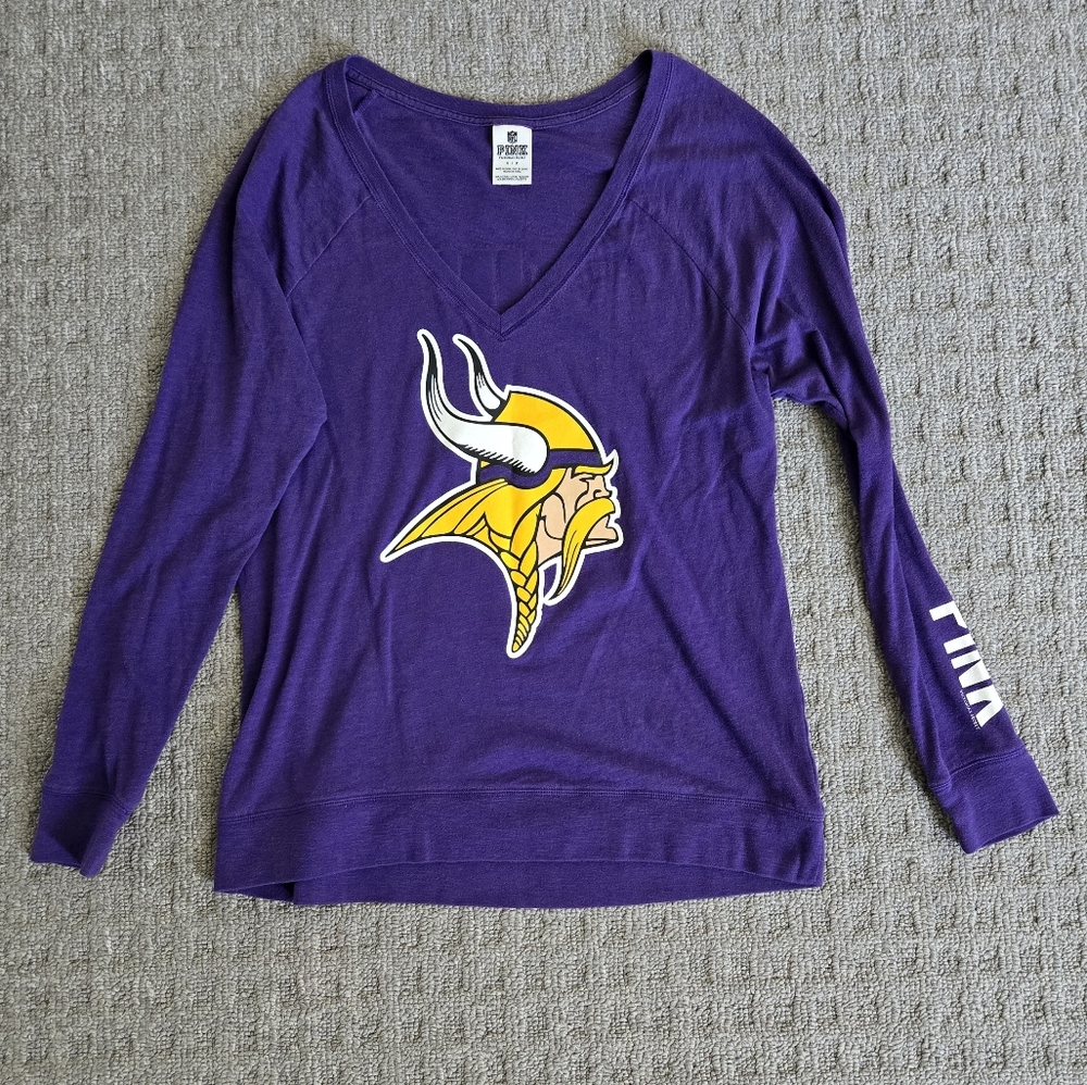 Victoria's Secret Minnesota Vikings Slouchy Long Sleeve Shirt